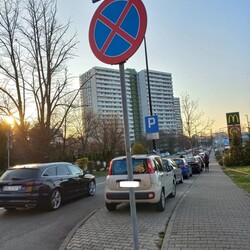 Lawina mandatów i blokad