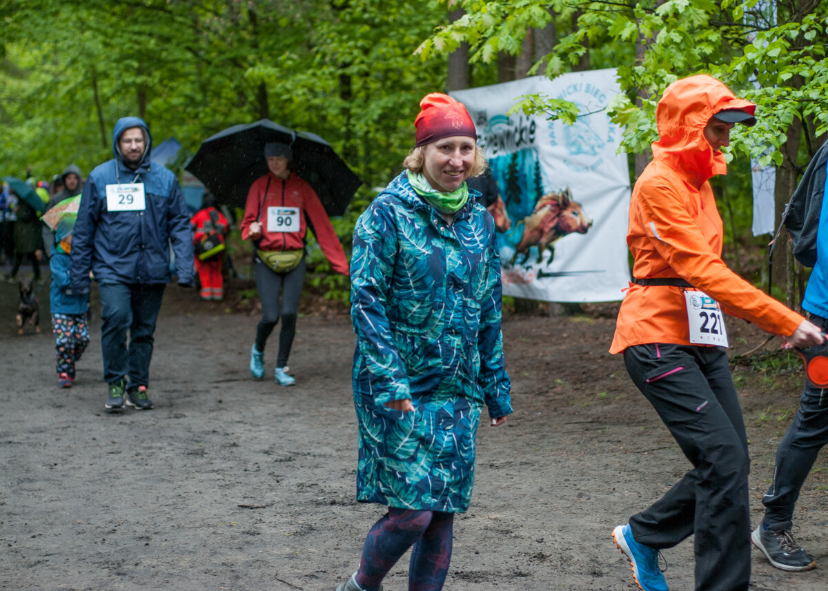 Za nami majowa odsłona Panewnickiego Biegu Dzika, mimo niepogody na starcie pojawiło się około 300 osób. Mamy zdjęcia!