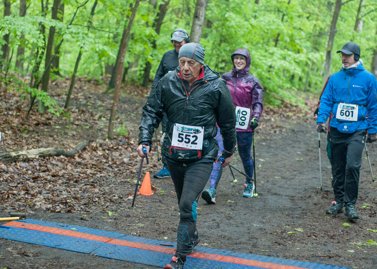 Za nami majowa odsłona Panewnickiego Biegu Dzika, mimo niepogody na starcie pojawiło się około 300 osób. Mamy zdjęcia!
