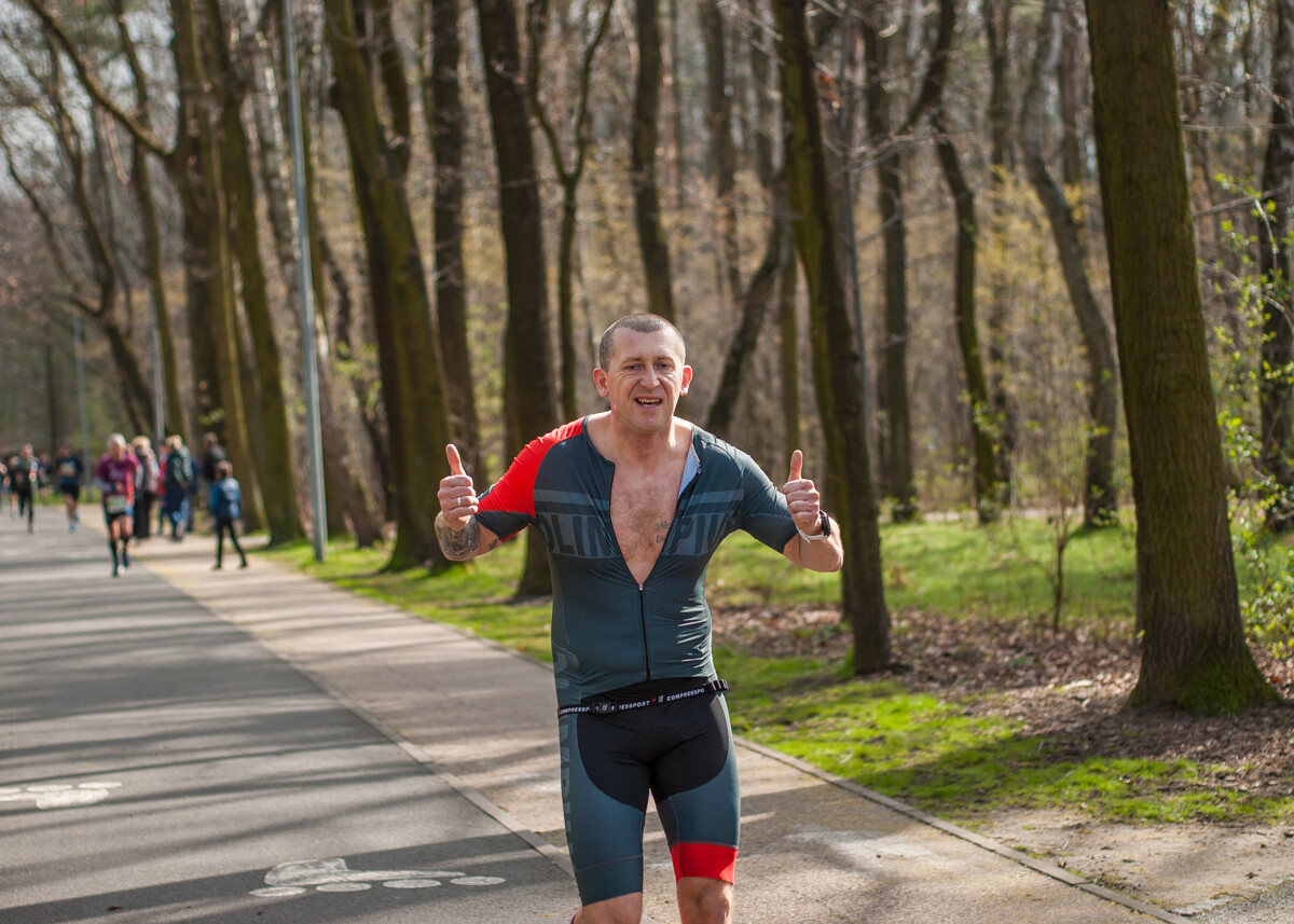 Za nami Silesiaman Duathlon Katowice, tłum zawodników pojawił się na starcie zawodów. Mamy zdjęcia!