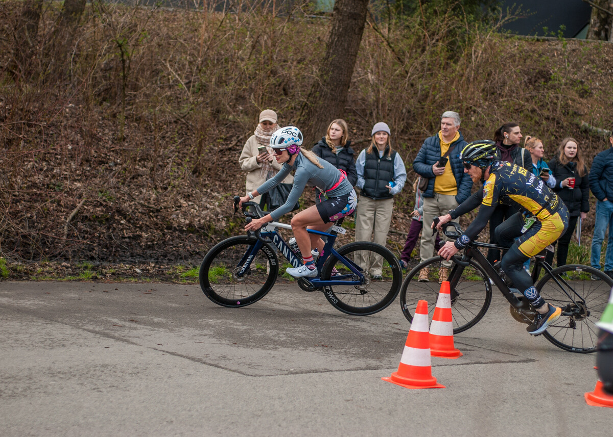 Za nami Silesiaman Duathlon Katowice, tłum zawodników pojawił się na starcie zawodów. Mamy zdjęcia!