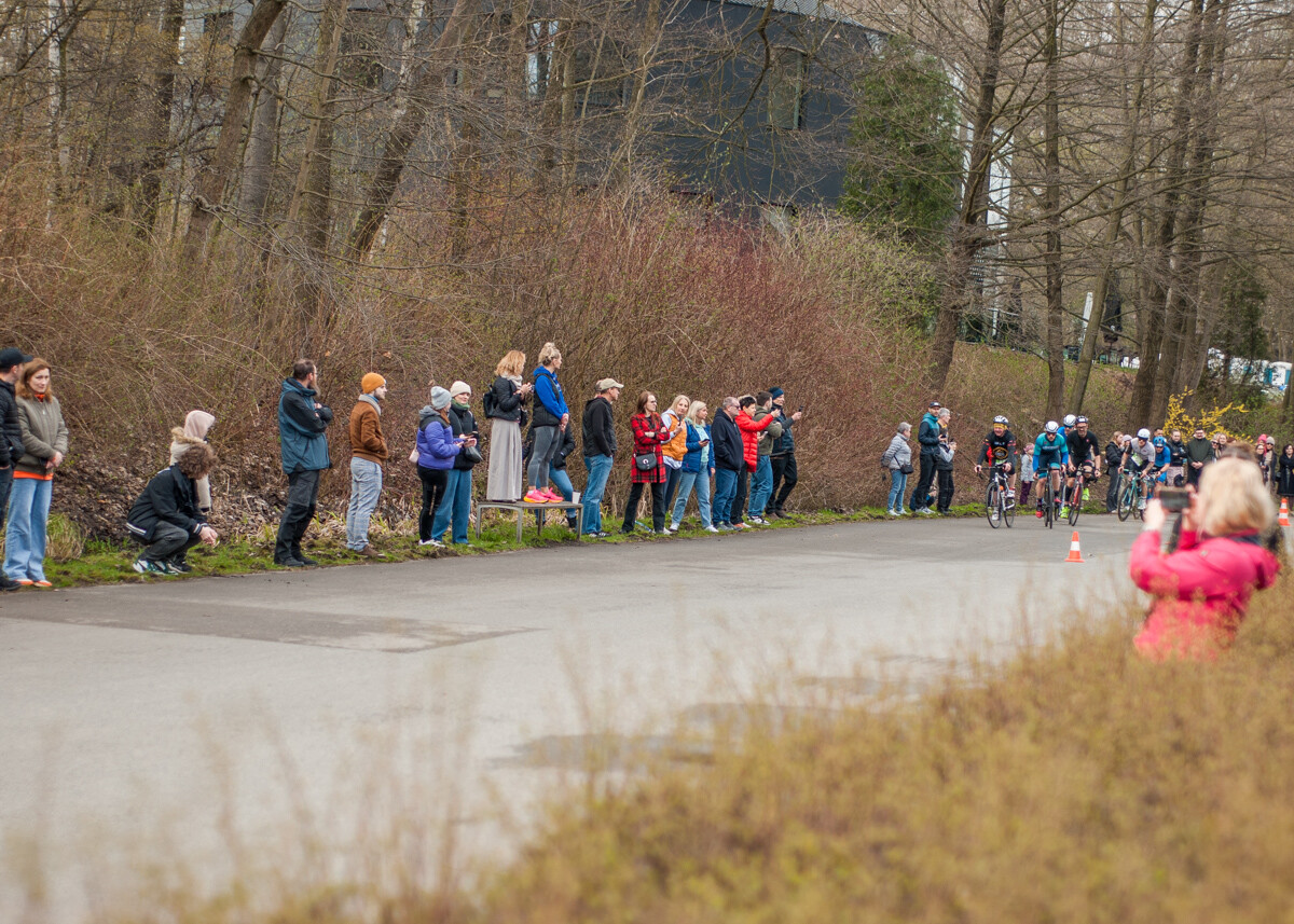 Za nami Silesiaman Duathlon Katowice, tłum zawodników pojawił się na starcie zawodów. Mamy zdjęcia!