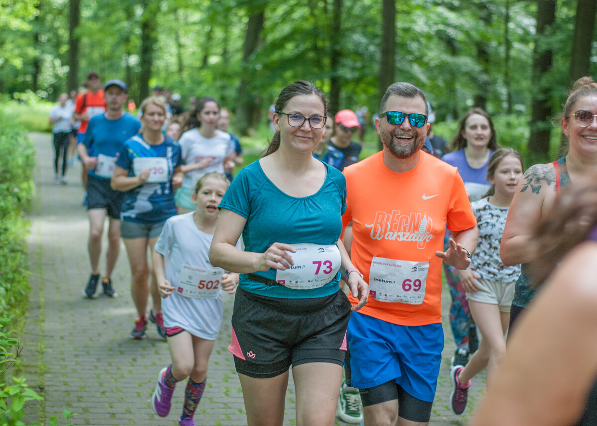 Za nami VI edycja Charytatywnego Biegu z okazji Dnia Dziecka „Tauron Biegnij dla Aniołów”! W Parku Kościuszki pojawił się kolorowy tłum biegaczy. Mamy to na zdjęciach!