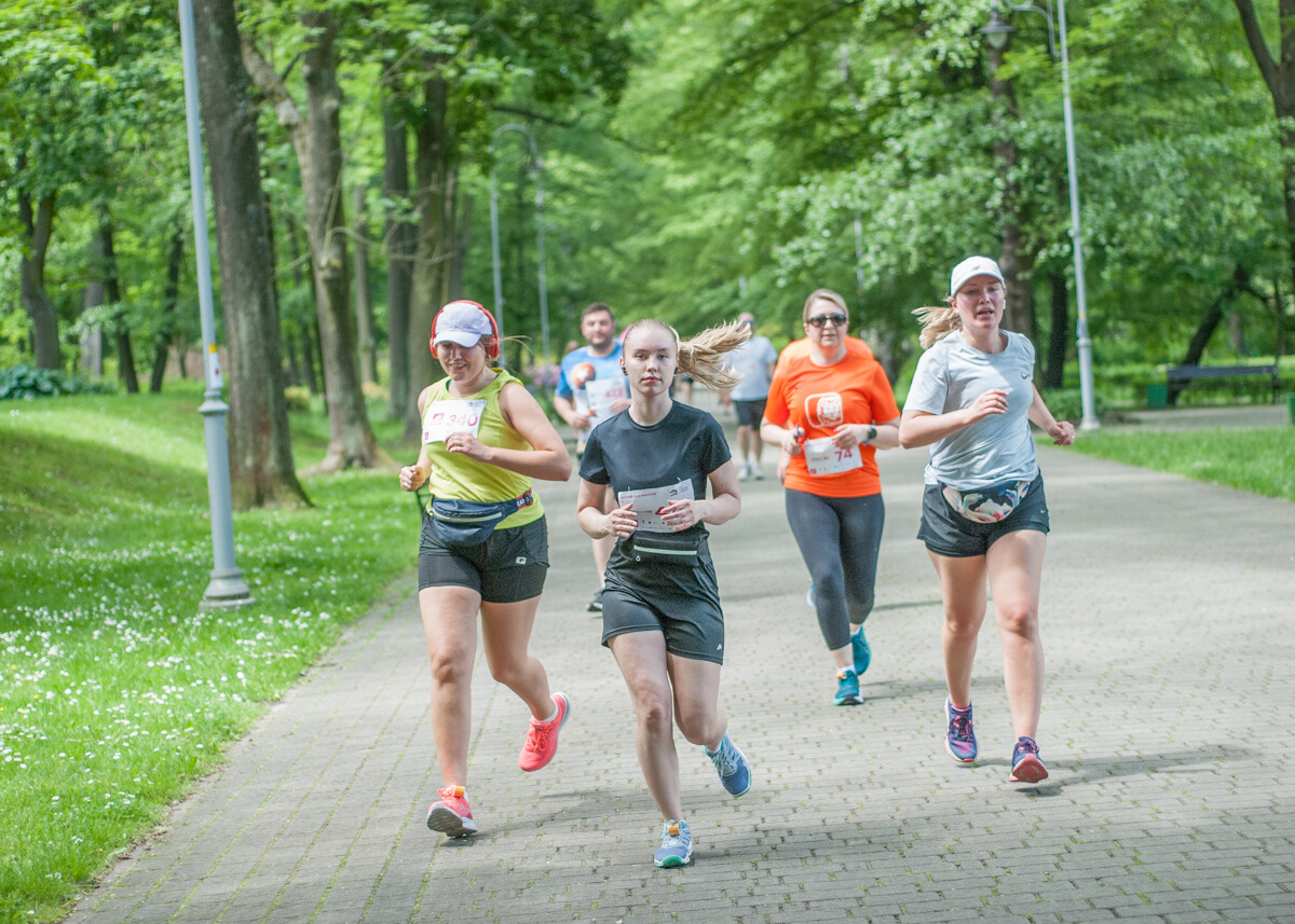 Za nami VI edycja Charytatywnego Biegu z okazji Dnia Dziecka „Tauron Biegnij dla Aniołów”! W Parku Kościuszki pojawił się kolorowy tłum biegaczy. Mamy to na zdjęciach!
