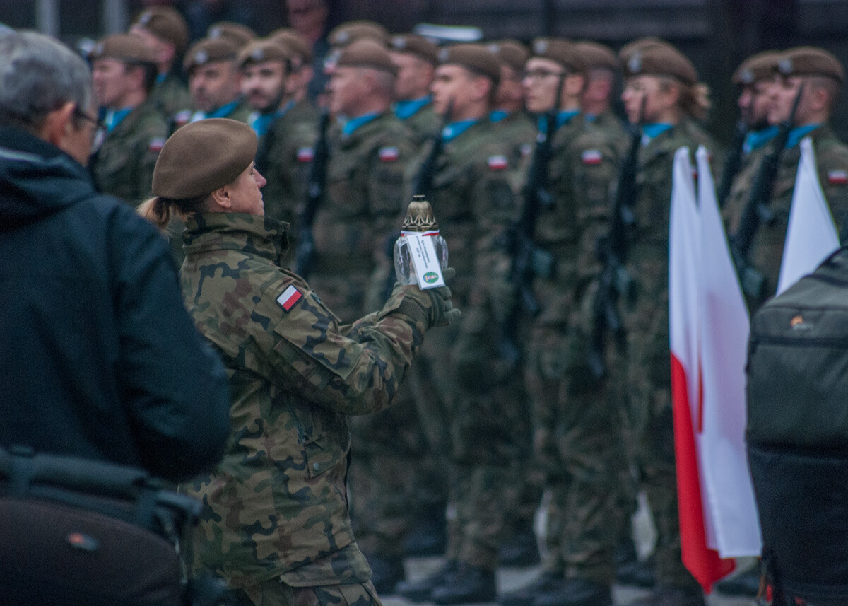 Za nami uroczyste obchody Narodowego Święta Niepodległości, tłum oficjeli i mieszkańców oddał hołd żywym i poległym.