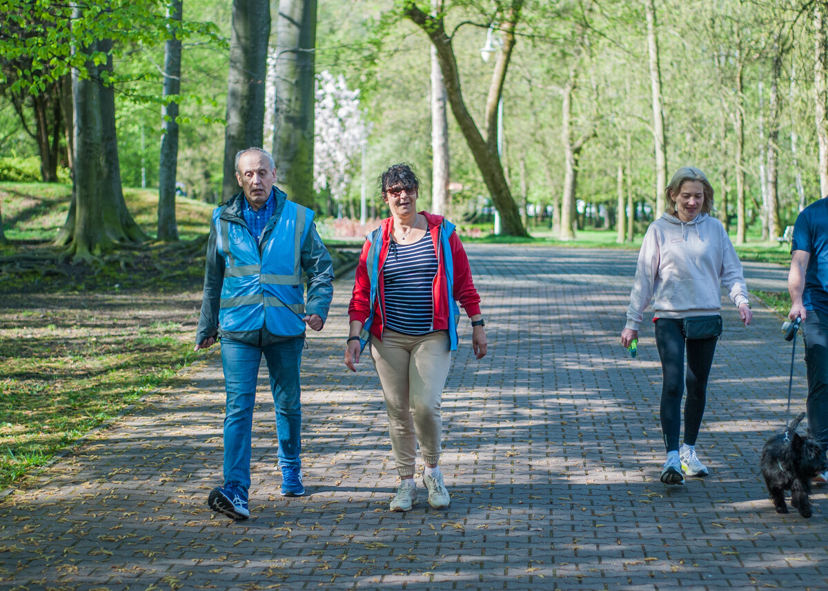 Kolejna niestandardowa odsłona spotkań biegowych parkrun za nami. Jak wyglądała edycja wielkanocna? My już wiemy i mamy sporo zdjęć!