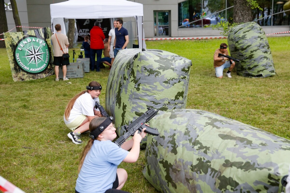 Wspominamy urodziny Basenu Burowiec – mimo deszczu było kolorowo i radośnie!