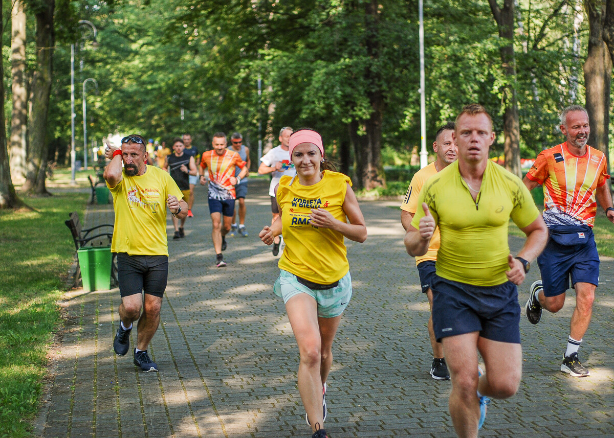 Kolejna, 370 już edycja biegu parkrun Katowice za nami. Ta była wyjątkowa, ponieważ została zorganizowana po śląsku. Było fest gryfnie!